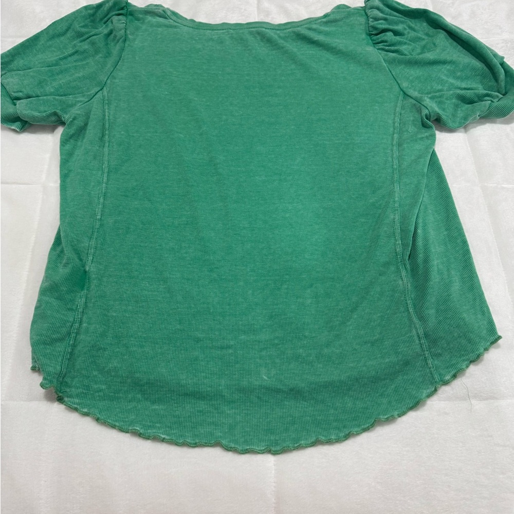 Short Ruffled Sleeve Shirt - Picture 3 of 3